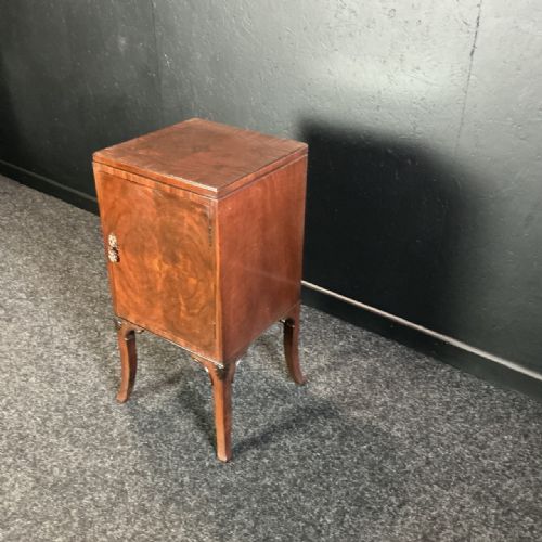 ART DECO BEDSIDE CUPBOARD - ADDITIONAL PHOTO 2