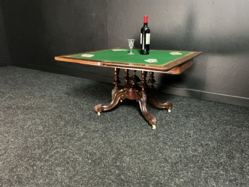 VICTORIAN COFFEEGAMES TABLE - ADDITIONAL PHOTO 4