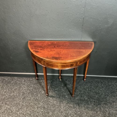 HEPPLEWHITE REVIVAL MAHOGANY CARD TABLE - ADDITIONAL PHOTO 2