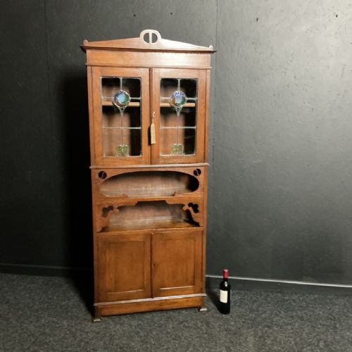 ARTS AND CRAFTS OAK BOOKCASE - ADDITIONAL PHOTO 3