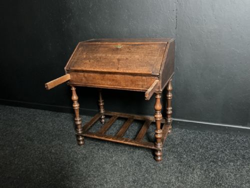 EARLY OAK BUREAU - ADDITIONAL PHOTO 2