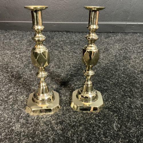 VICTORIAN KING OF DIAMONDS CANDLESTICKS
