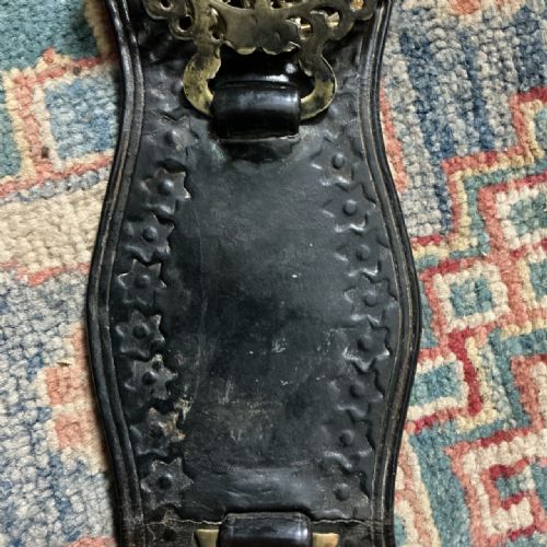 VICTORIAN HORSE BRASS MARTINGALE - ADDITIONAL PHOTO 1