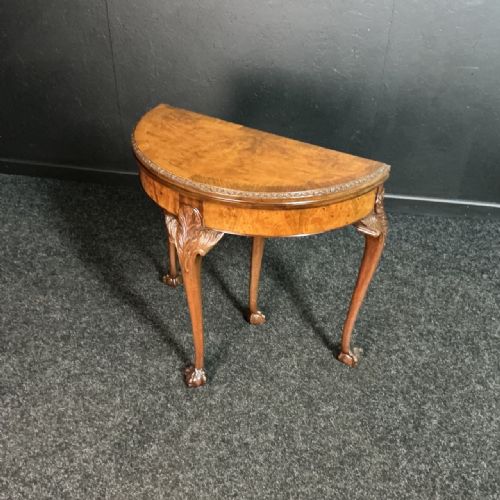 WALNUT CARD TABLE