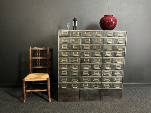 ANTIQUE INDUSTRIAL BANK OF DRAWERS - ADDITIONAL PHOTO 1