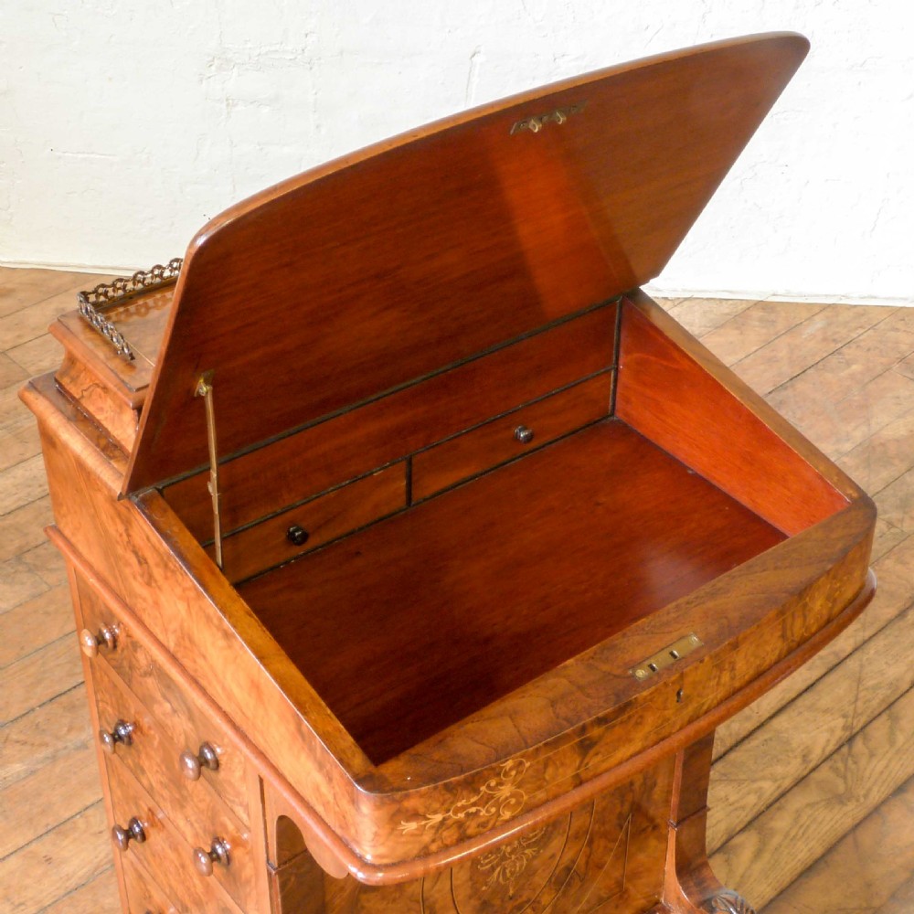 Victorian Walnut Davenport View III