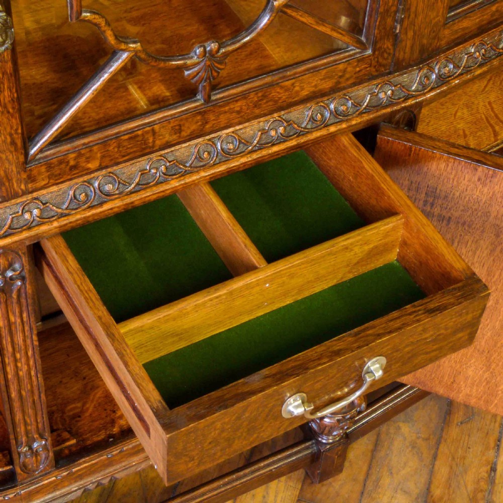Oak Bookcase View VIII