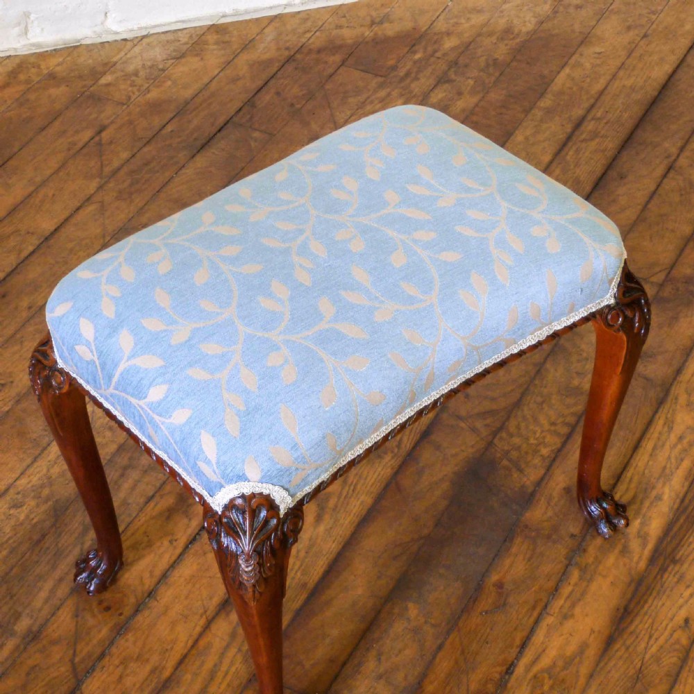 Queen Anne Style Walnut Dressing Table View XIX