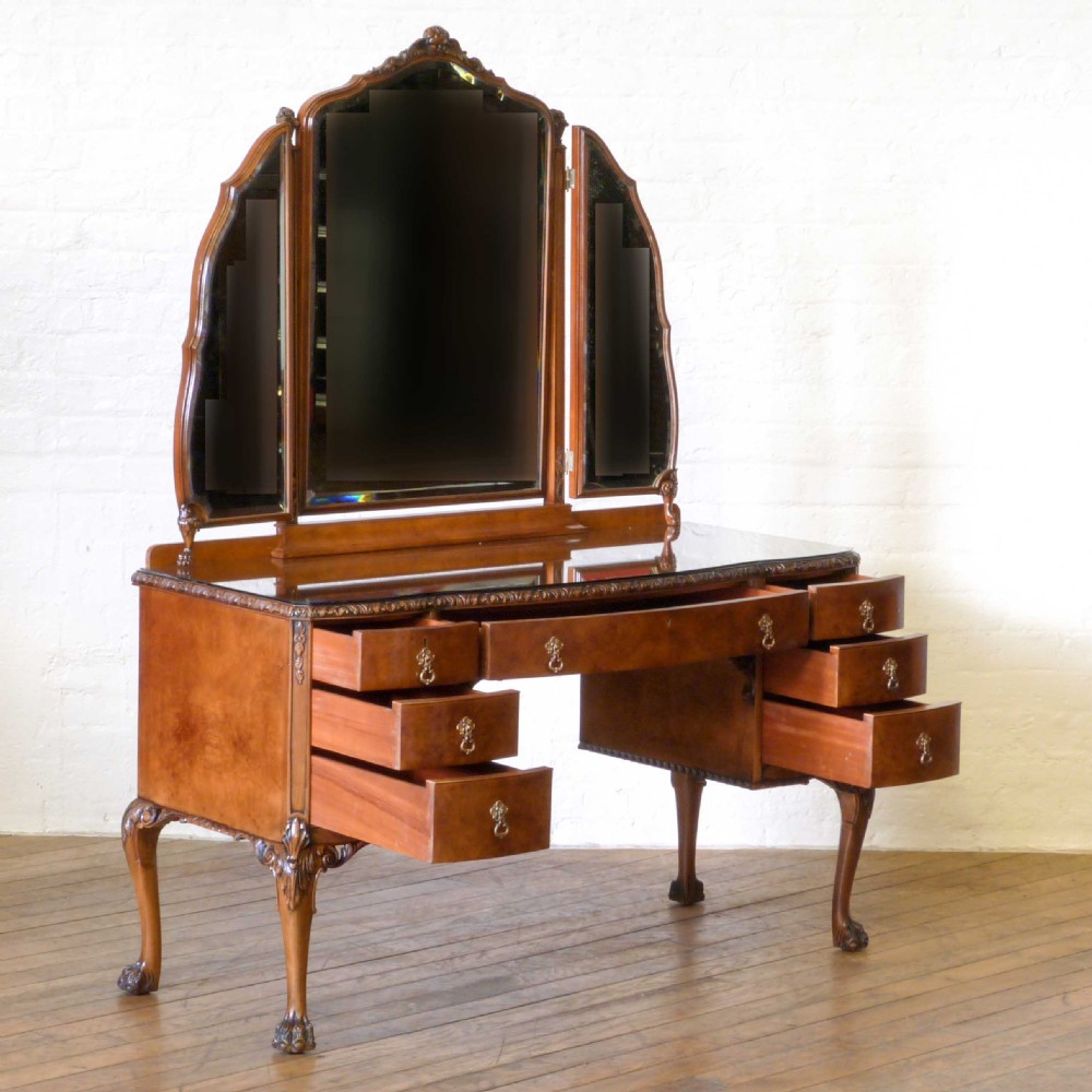 Queen Anne Style Walnut Dressing Table View XXII