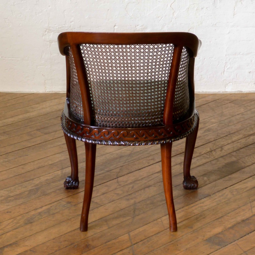 Victorian Mahogany Carlton House Desk View XXVII