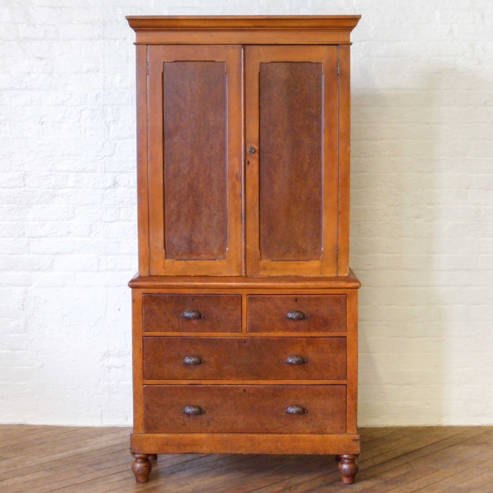 Victorian Pine Linen Press