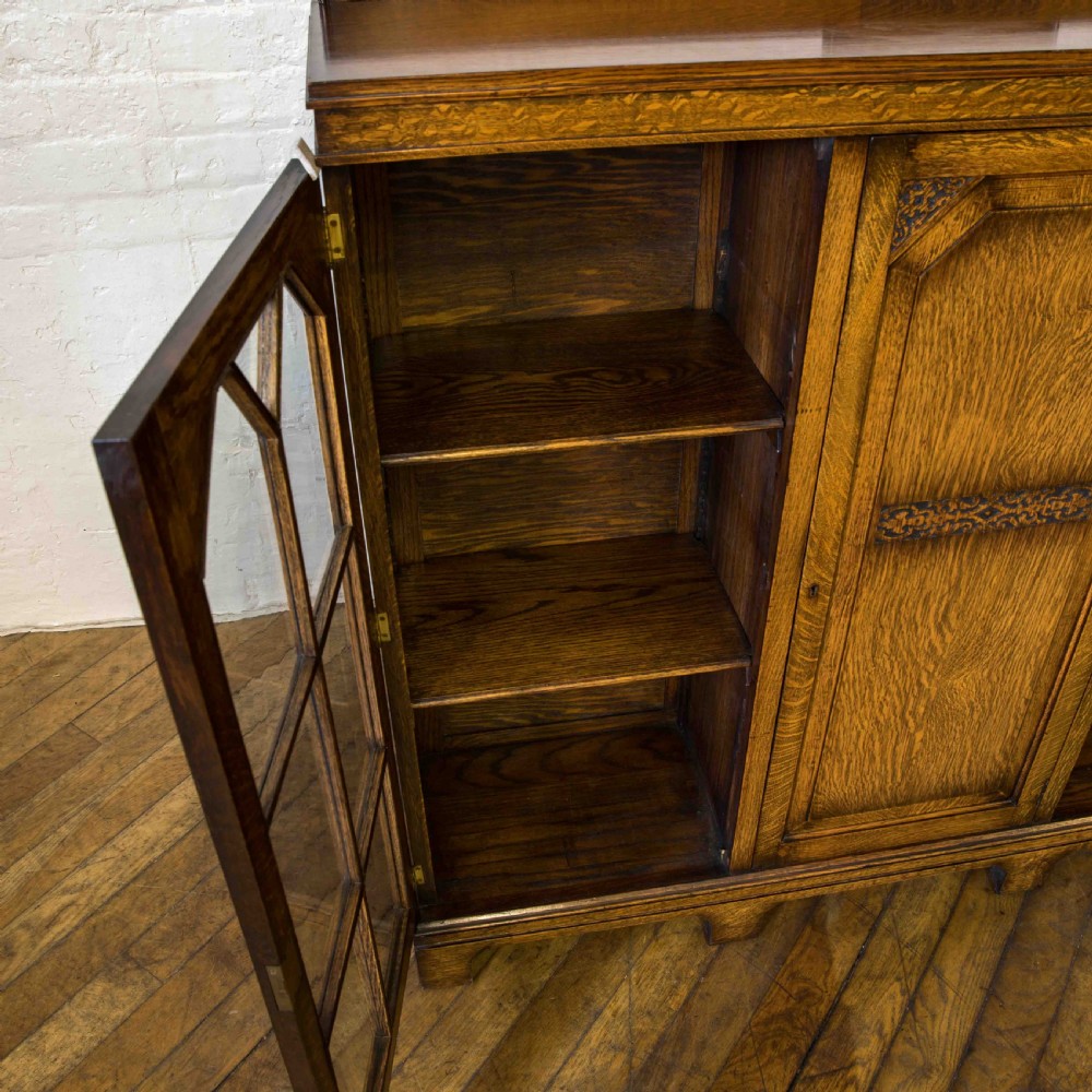 Oak Bookcase View IV