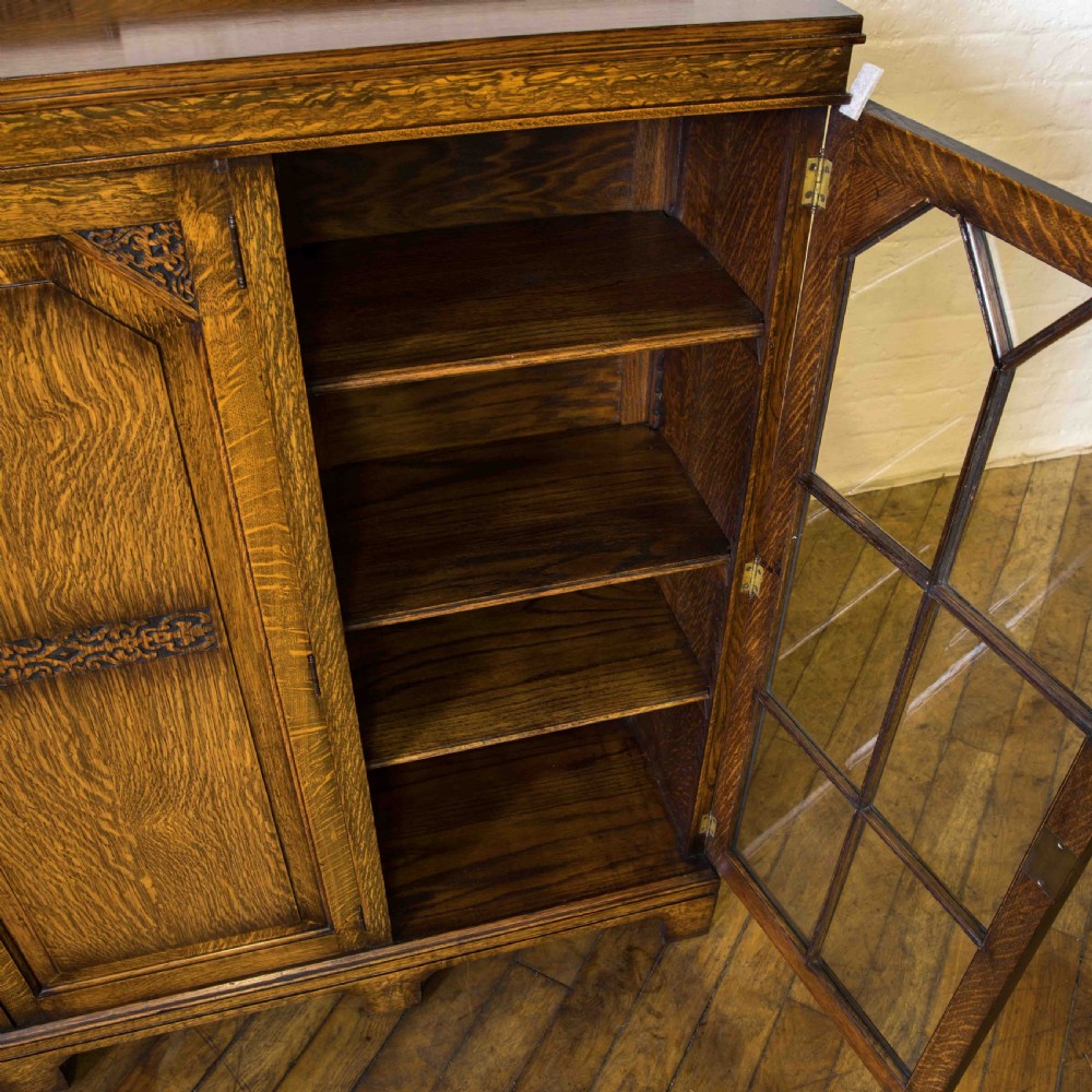 Oak Bookcase View V