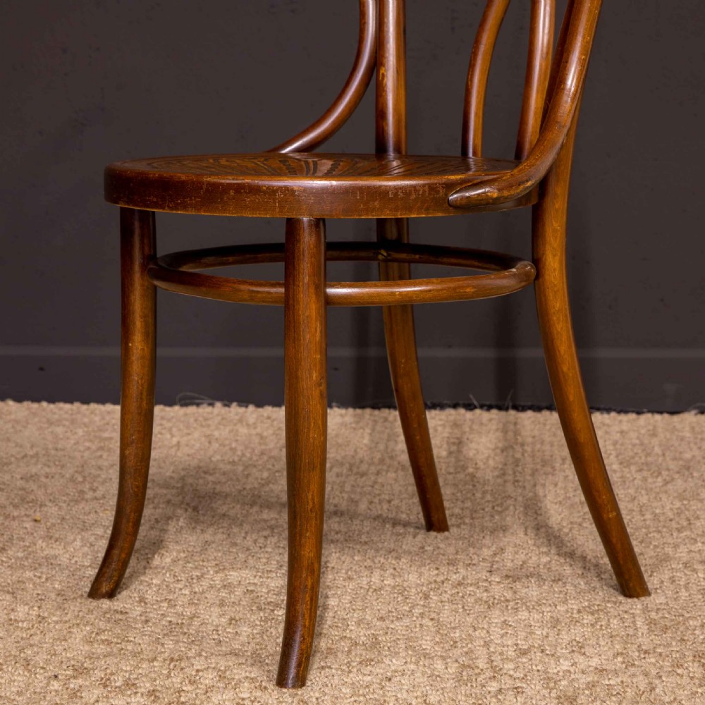 Set of Four Edwardian KOHN Bentwood Chairs View XIV