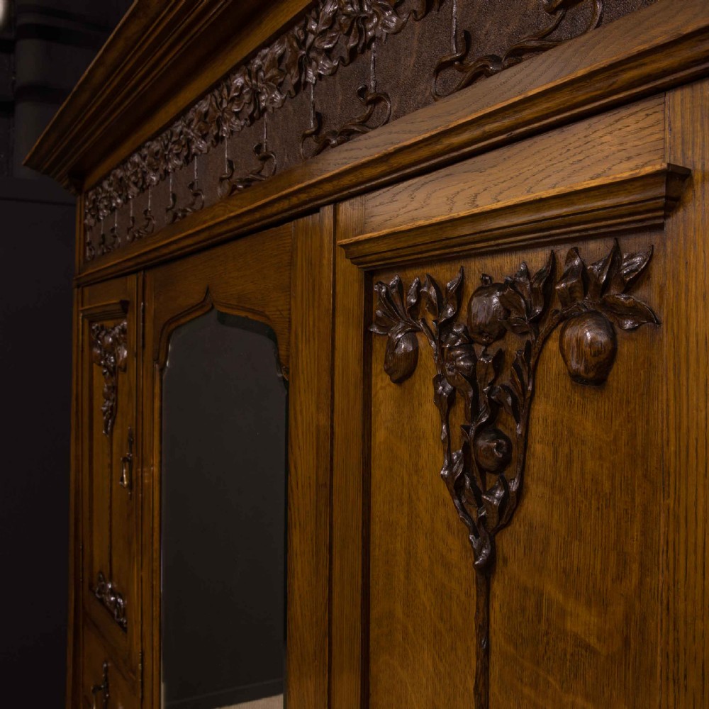 Art Nouveau Oak Wardrobe View VIII