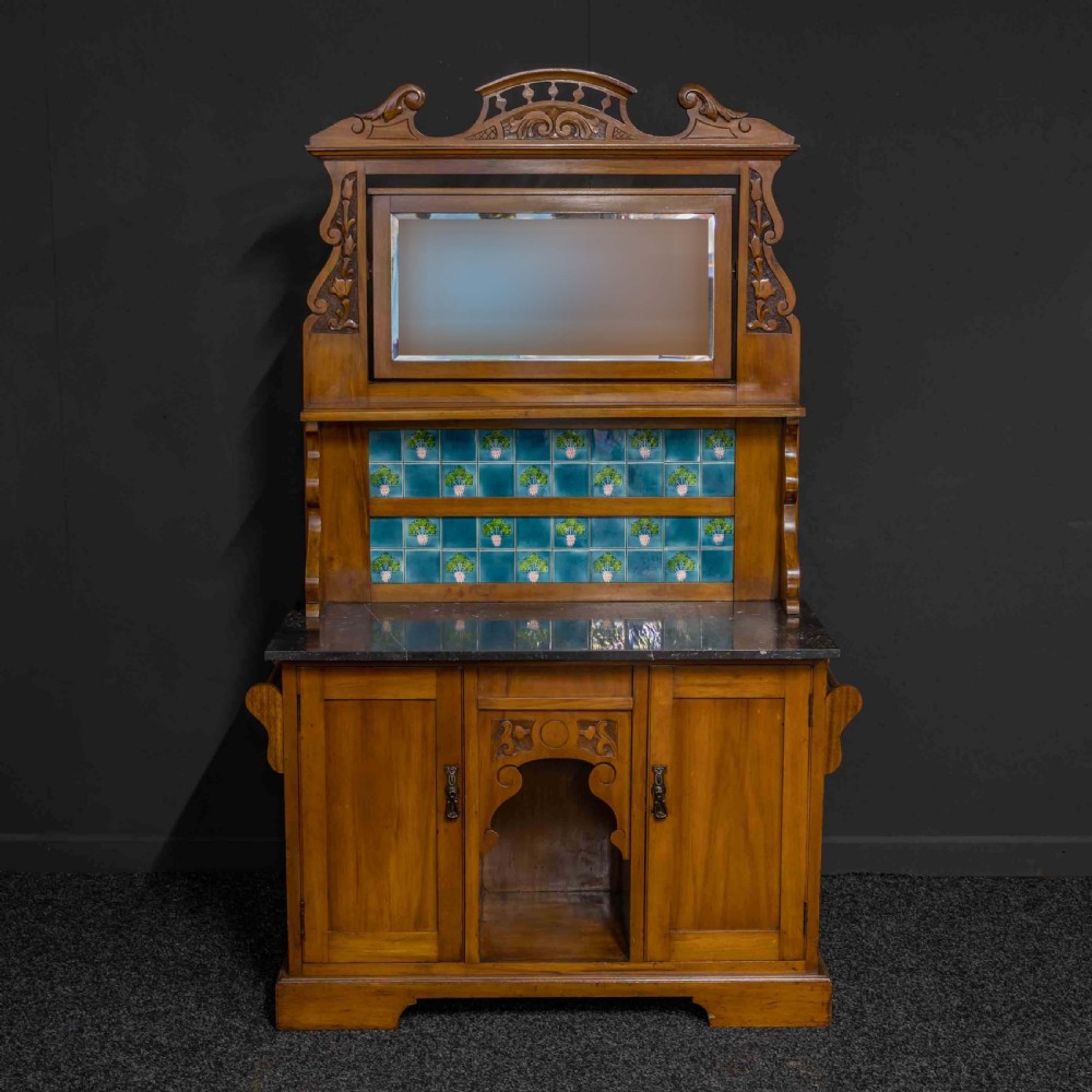 Late Victorian Satin Walnut Washstand
