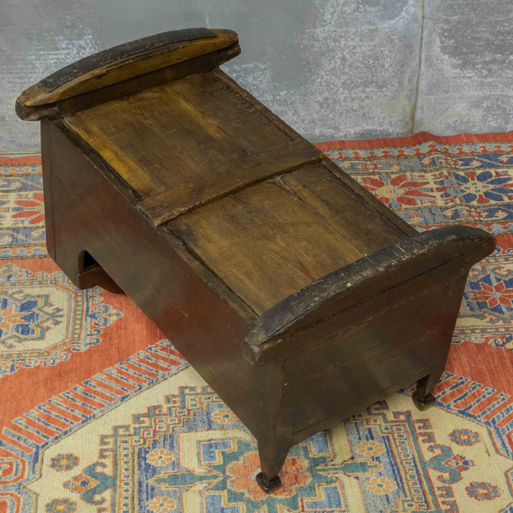 Early Oak Cradle View XI