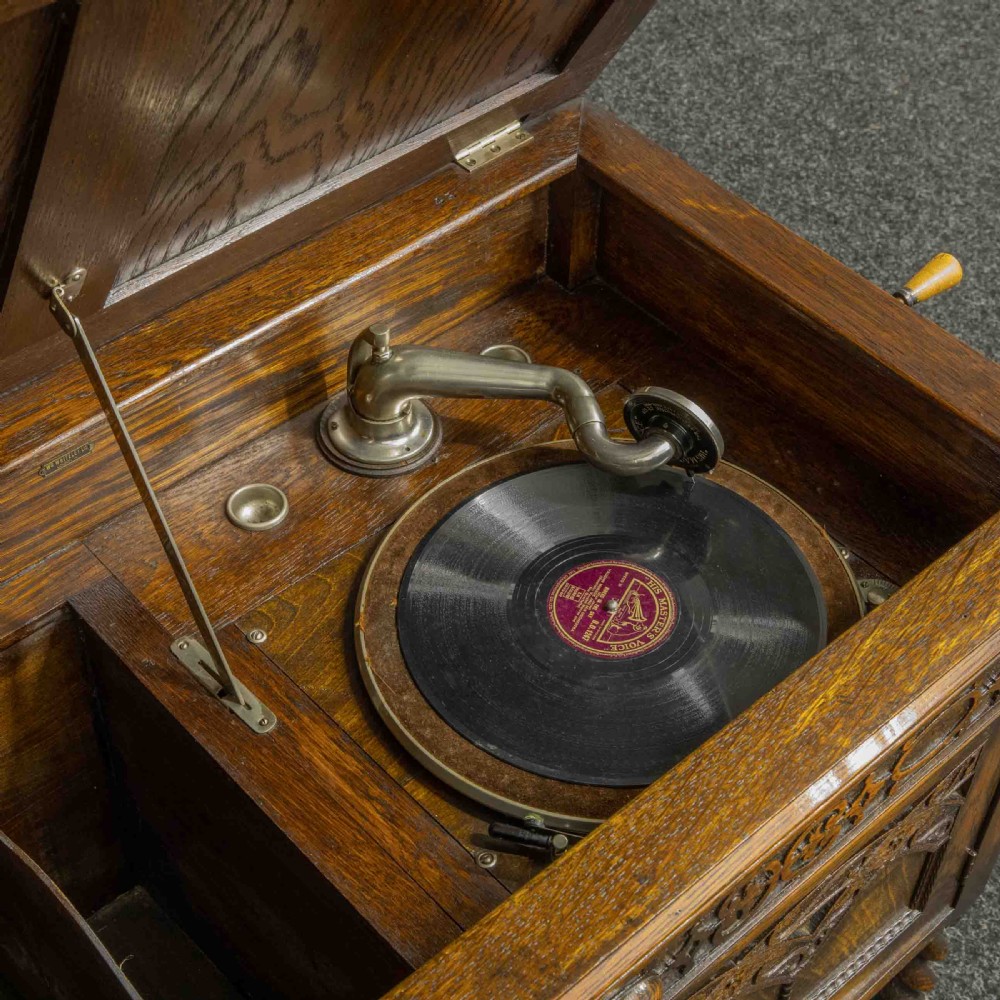 Early 20th Century Wind Up Gramophone View VI