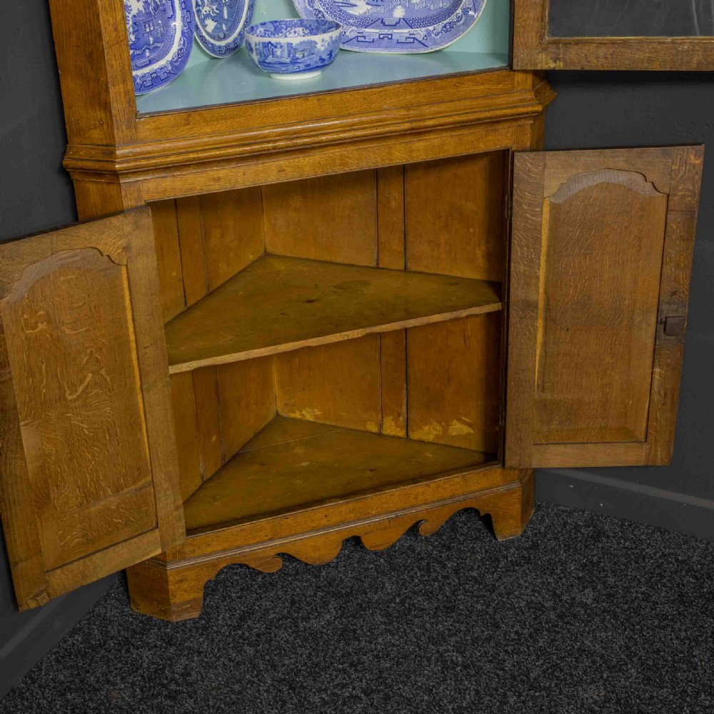 Early 19th Century Oak Corner Cupboard View III