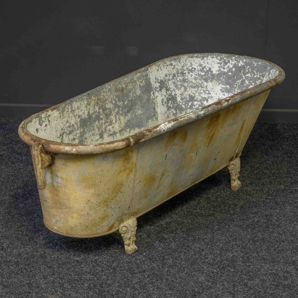 Victorian Campaign Bath View II