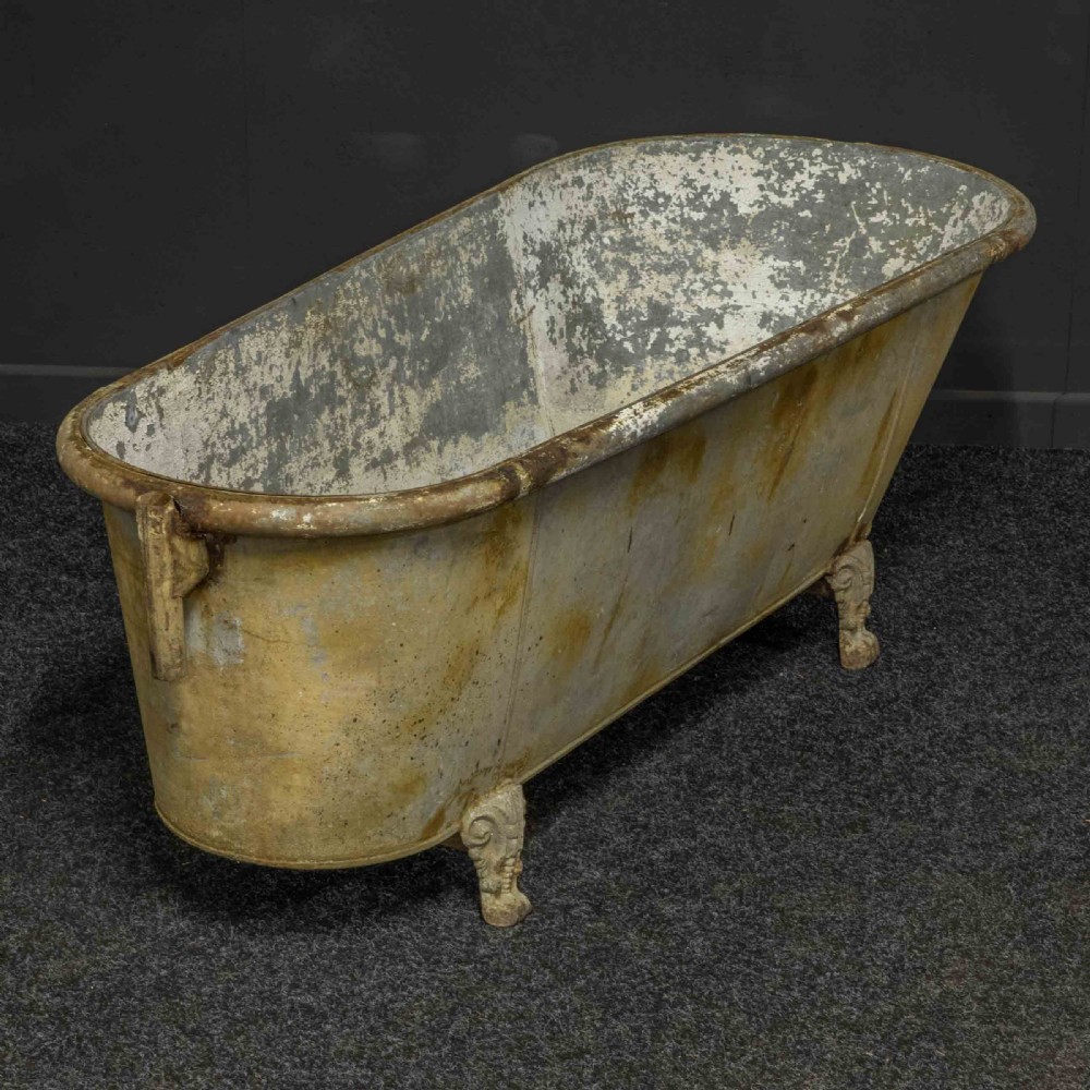 Victorian Campaign Bath View V