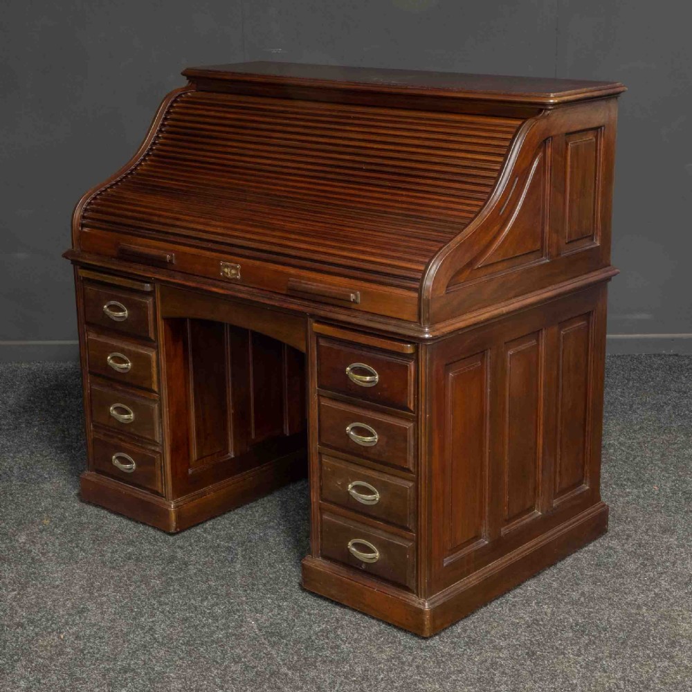 Early 20th Century Mahogany Desk View VIII