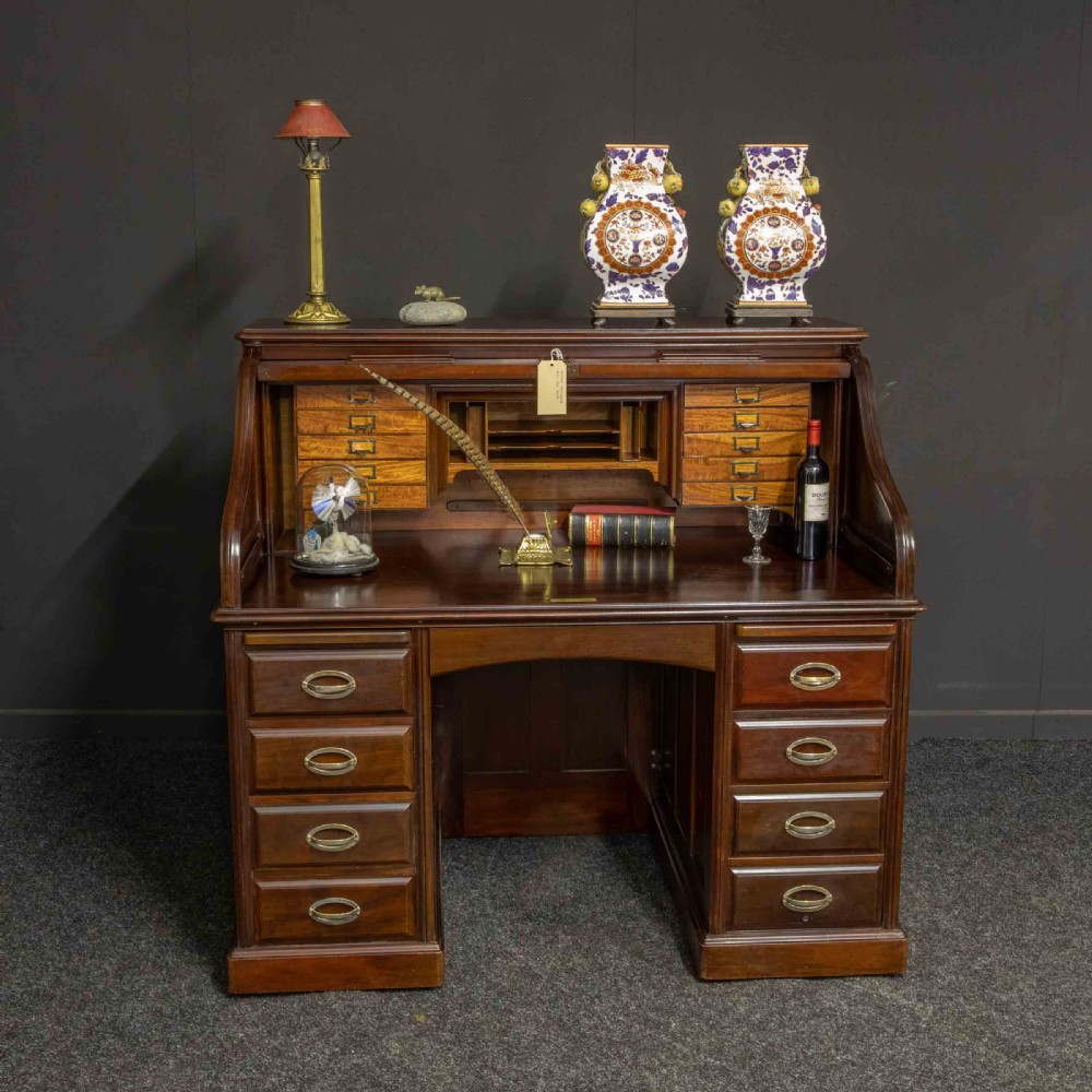 Early 20th Century Mahogany Desk View XII