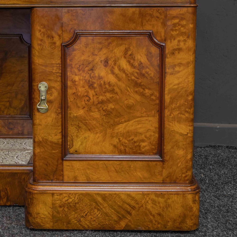 Aesthetic Walnut Washstand View V