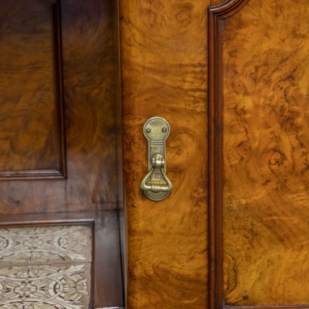 Aesthetic Walnut Washstand View VIII