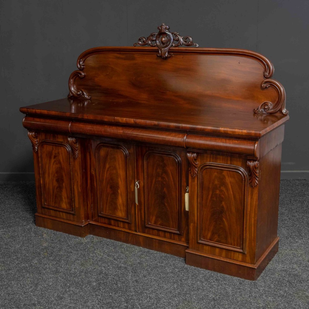 Victorian Mahogany Dresser