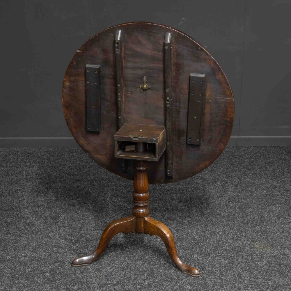 Georgian Mahogany Supper Table View II