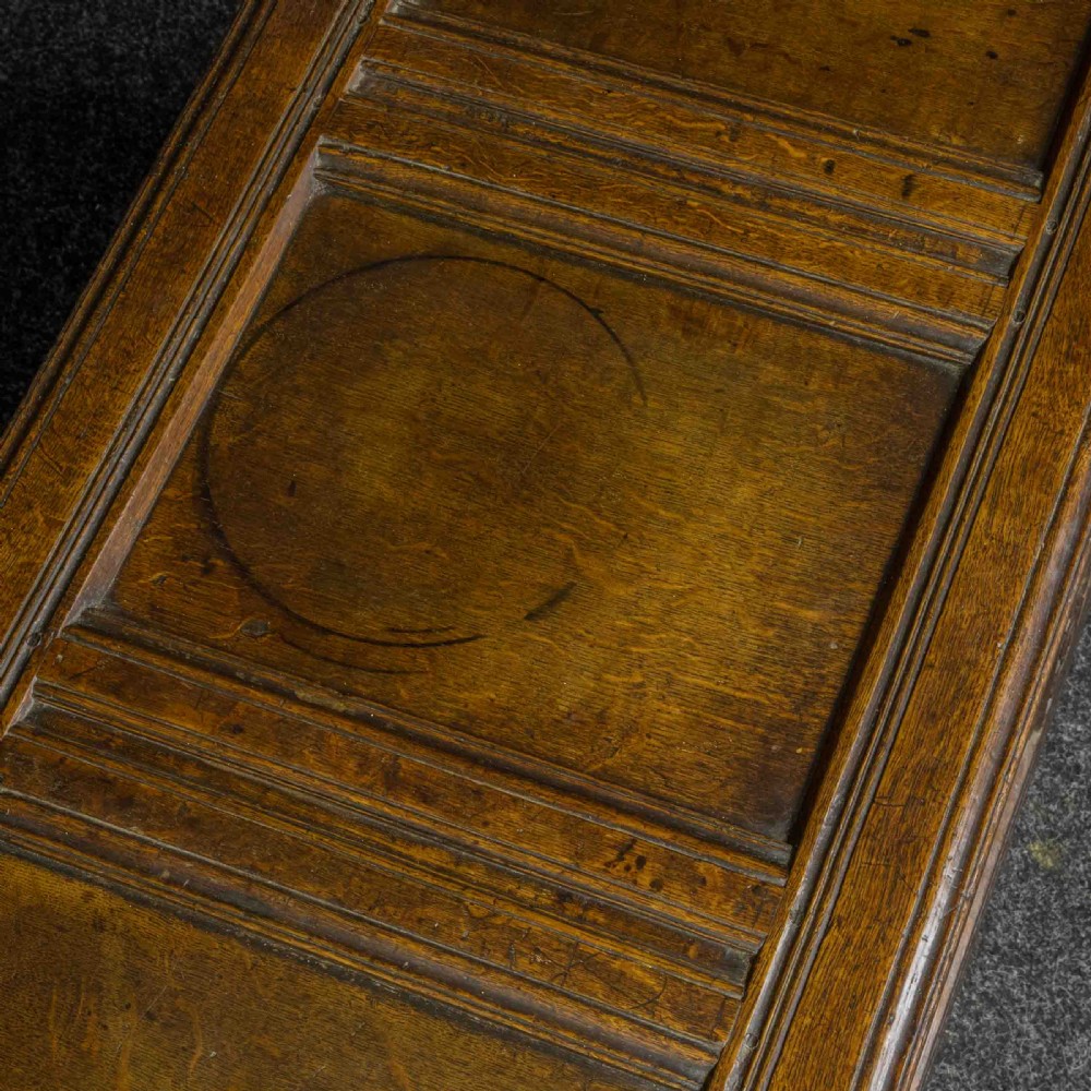 Early Oak Kist View VII