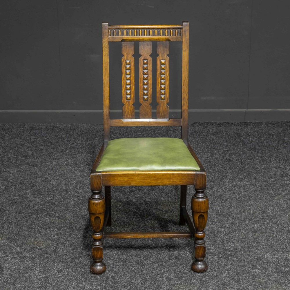 Oak Dining Set with Table and Four Chairs View III