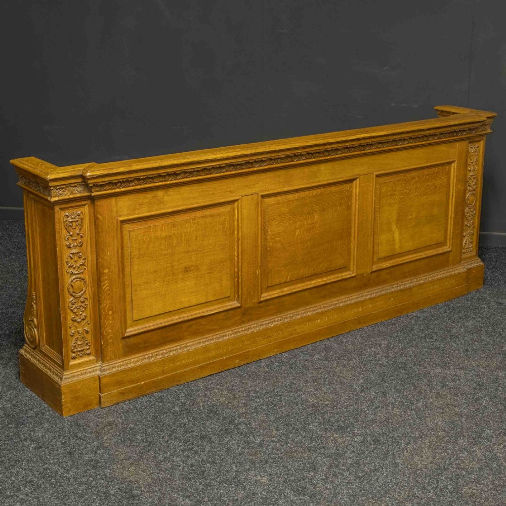 Early 20th Century Pair of Oak Pew Fronts View II