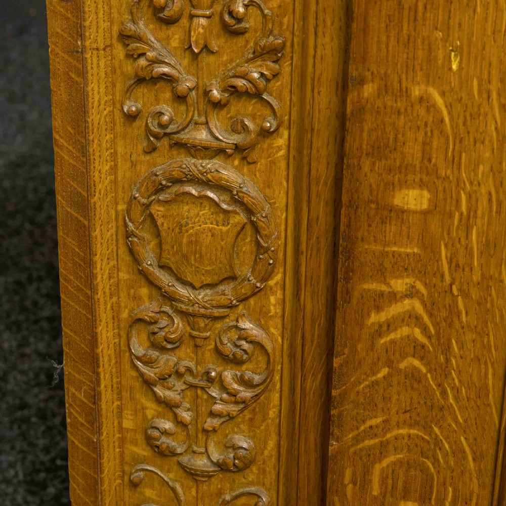 Early 20th Century Pair of Oak Pew Fronts View X