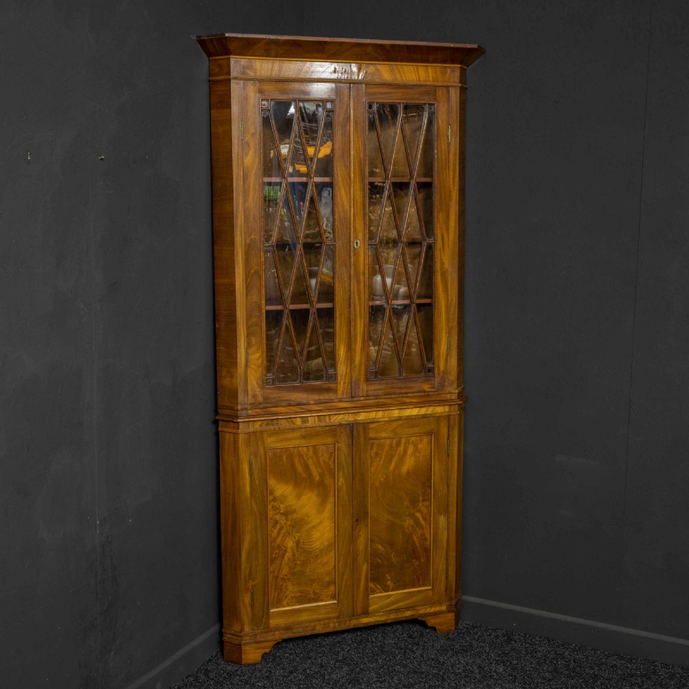 Early 19th Century Mahogany Double Corner Cupboard View IV