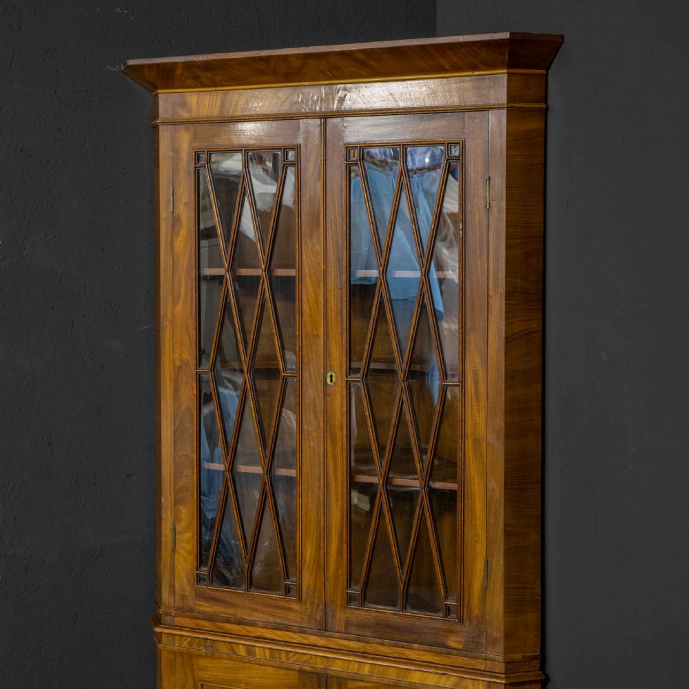 Early 19th Century Mahogany Double Corner Cupboard View V