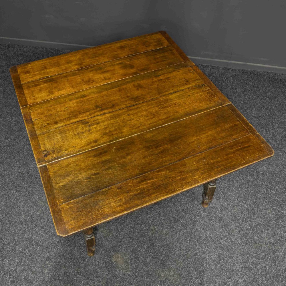 Early 18th Century Oak Double Gateleg Table View IX