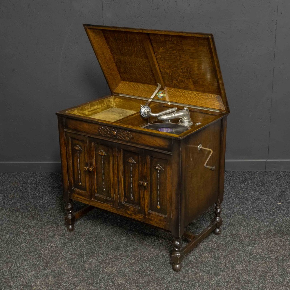 Gilbert Gramophone View VIII