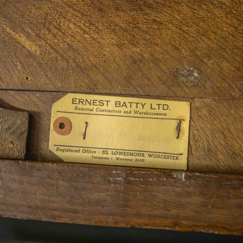 18th Century Oak Settle View IX