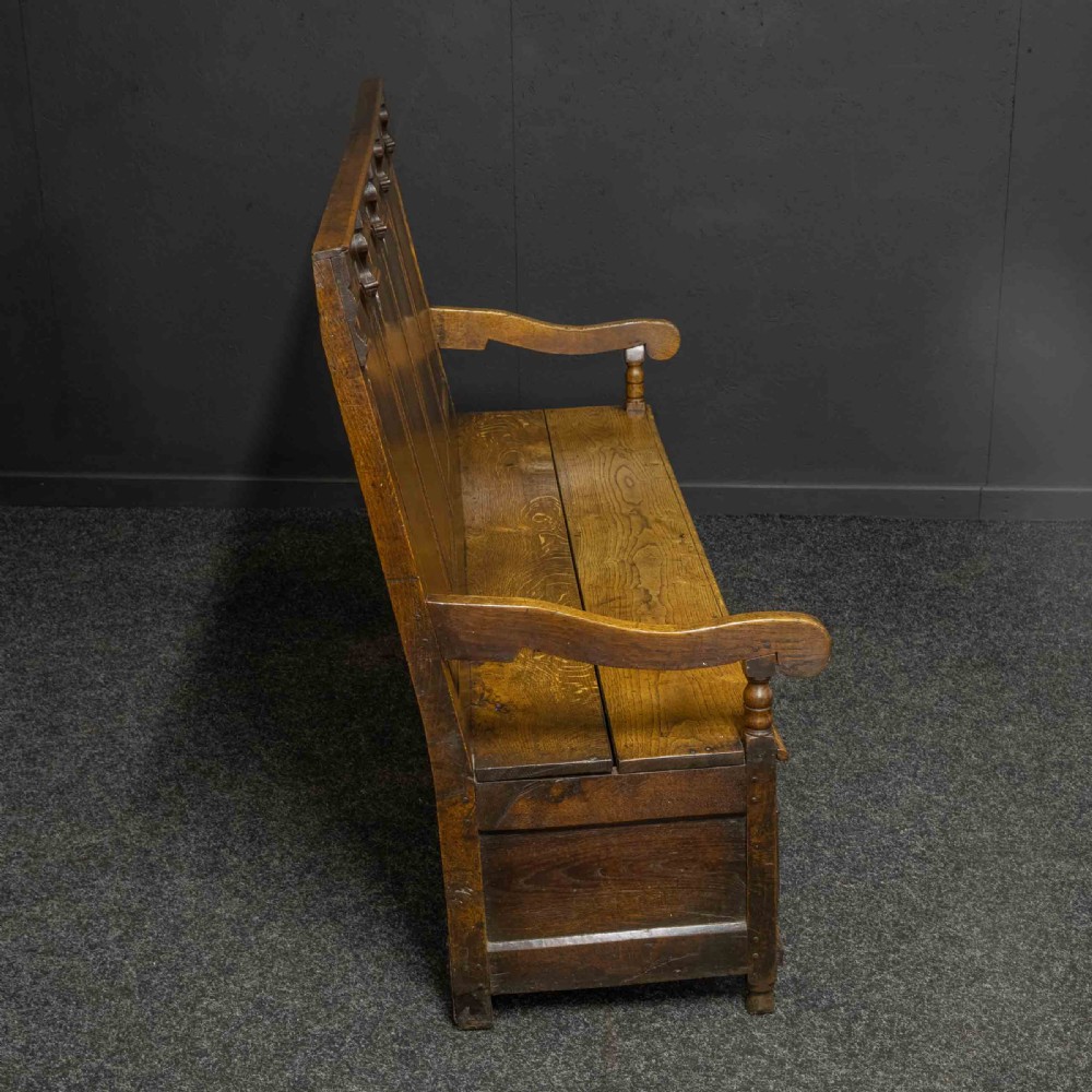 18th Century Oak Settle View X