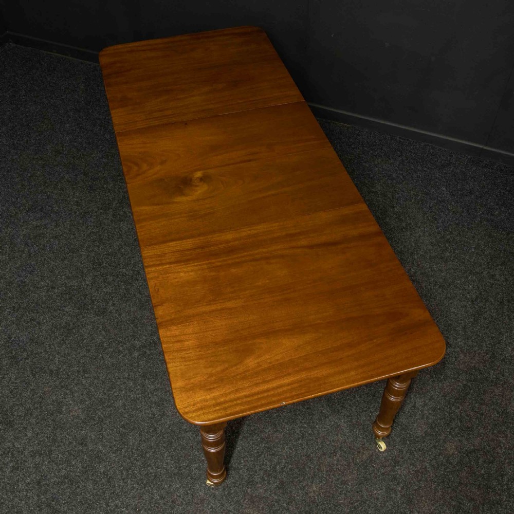Victorian Extending Table View IV