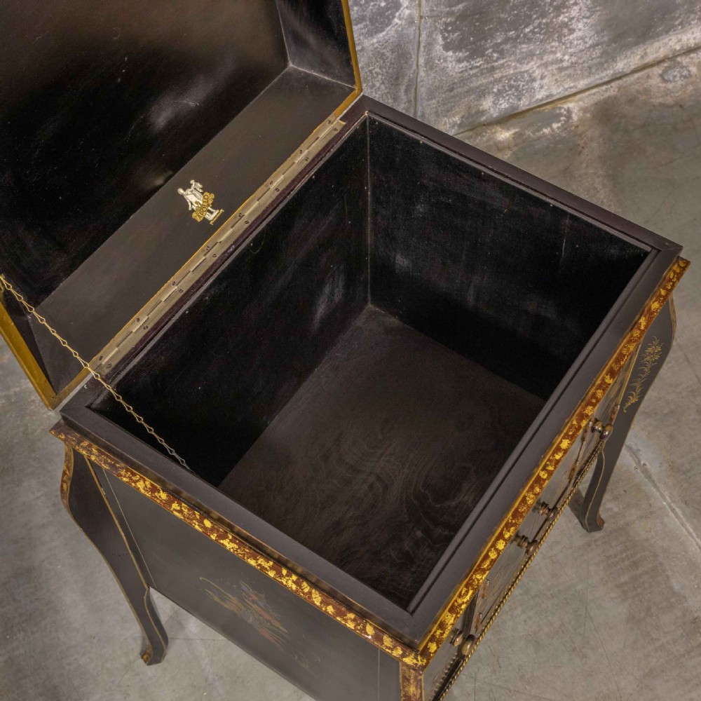 Chinoiserie Drinks Cabinet View VII