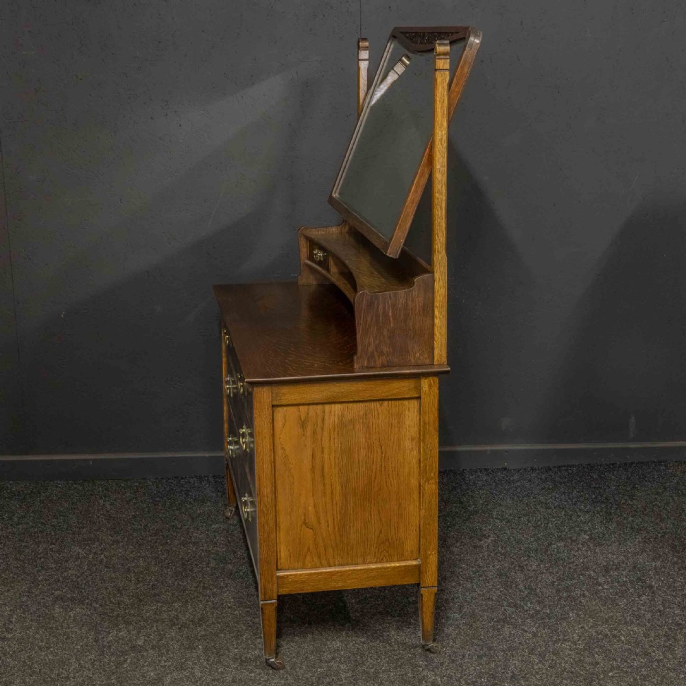 Oak Dressing Table View III