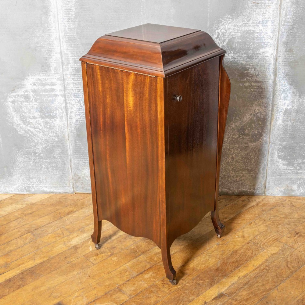 Sonora Gramophone View XII