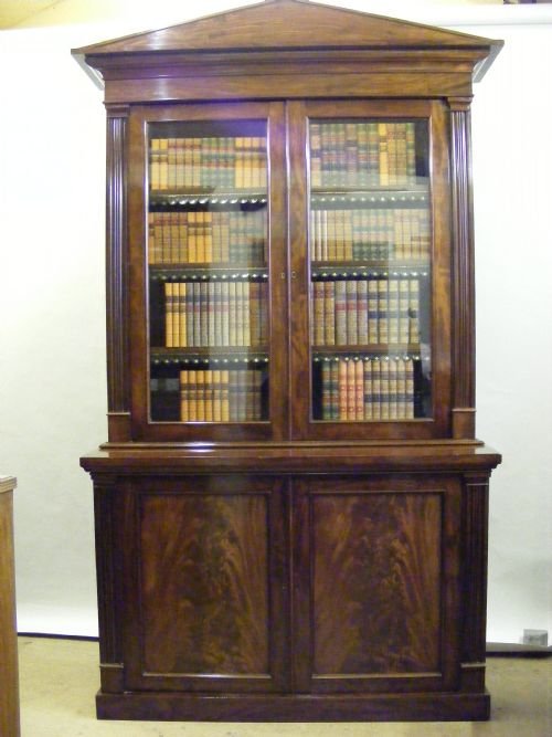 A Superb Quality William IV Mahogany Bookcase.