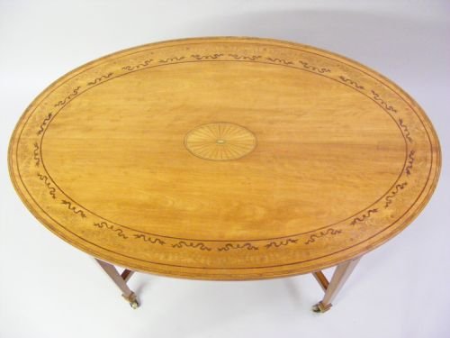 A Super Quality Sheraton Revival Occasional Table