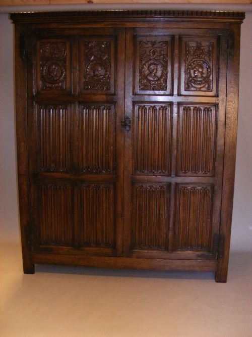 A Beautifully Carved Late 19th Century Oak Wardrobe.