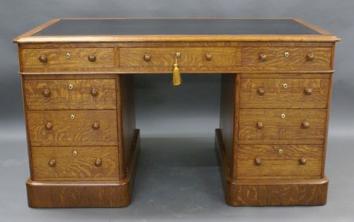A Victorian Oak Pedestal Desk