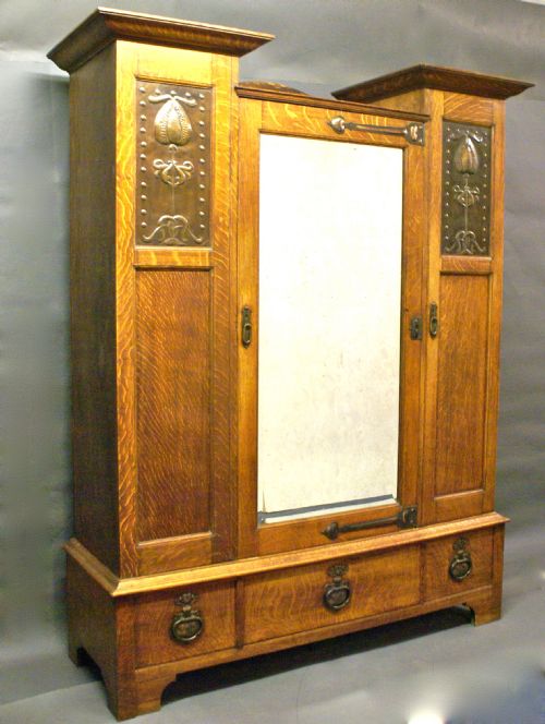 An Arts & Crafts, Shapland & Petter Oak Wardrobe